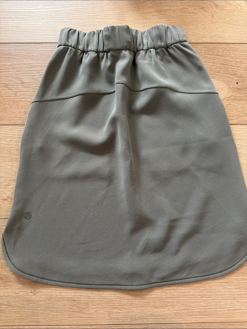 lululemon athletica Olive Green Drawstring Athletic Skirt - Picture 2 of 3